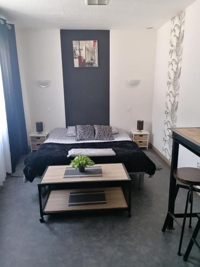 Charmant Appartement Entre Vitre Et Fougeres Chatillon-en-Vendelais Zewnętrze zdjęcie